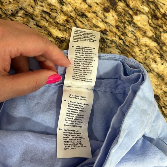 COS Light Blue Linen Blend High Waisted Pleated Front Trouser Shorts Size 8 - Picture 9 of 13